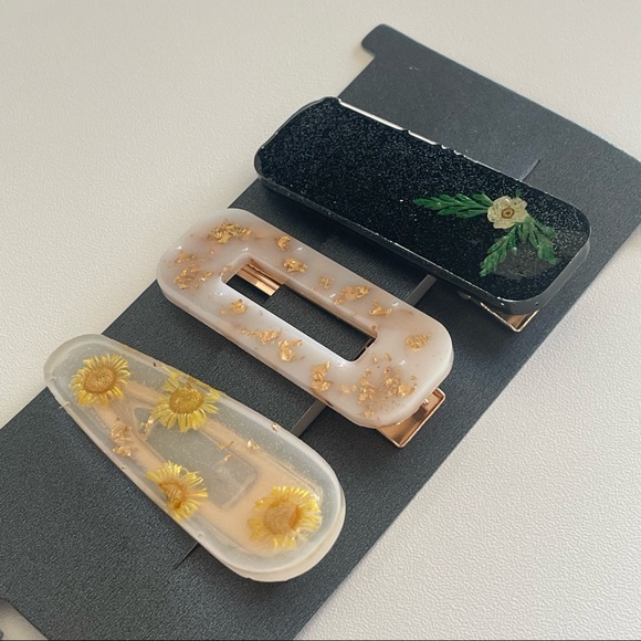 Handmade Hair Clips - Picture 6 of 6